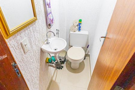 Casa para alugar com 86m², 2 quartos e 1 vagaLavabo