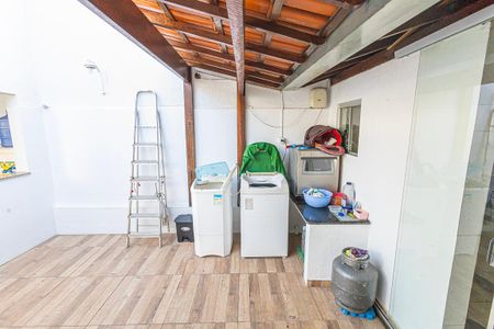 Casa para alugar com 86m², 2 quartos e 1 vagaArea de serviço