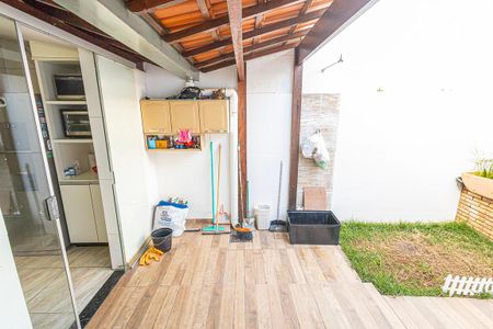 Casa para alugar com 86m², 2 quartos e 1 vagaArea de serviço