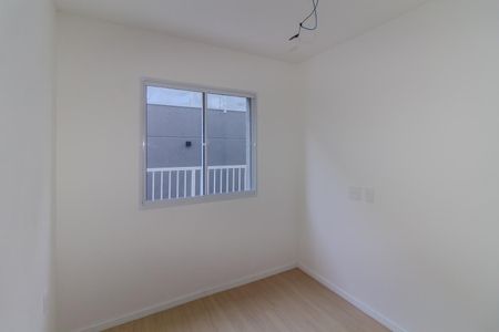 Quarto 1 de apartamento para alugar com 2 quartos, 30m² em Jardim Imperador (zona Leste), São Paulo