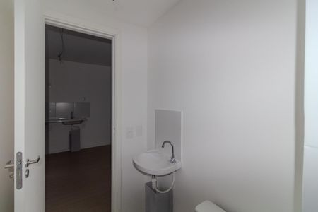 Apartamento para alugar com 30m², 2 quartos e sem vaga Apartamento para alugar com 30m², 2 quartos e sem vagaBanheiro