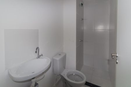 Apartamento para alugar com 30m², 2 quartos e sem vaga Apartamento para alugar com 30m², 2 quartos e sem vagaBanheiro