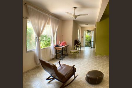 Casa à venda com 3 quartos, 356m² em Jardim da Gloria, São Paulo