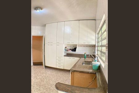 Casa à venda com 356m², 3 quartos e 2 vagas