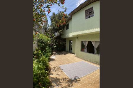 Casa à venda com 356m², 3 quartos e 2 vagas