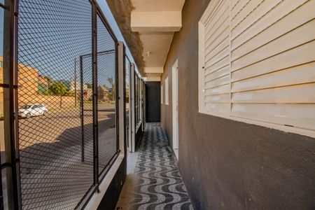 Sala - Varanda de casa para alugar com 2 quartos, 65m² em Mário Quintana, Porto Alegre