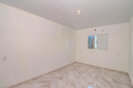 Quarto 2 de casa para alugar com 2 quartos, 65m² em Mário Quintana, Porto Alegre