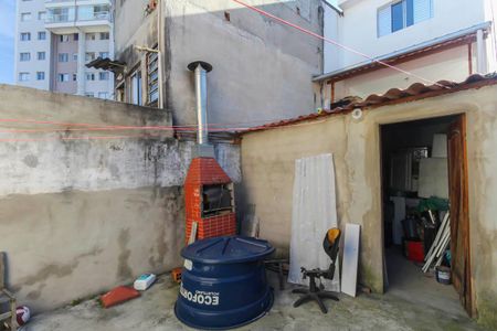 Casa à venda com 150m², 3 quartos e 2 vagasQuintal