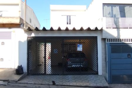 Casa à venda com 150m², 3 quartos e 2 vagasFachada + Placa