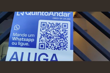 Casa à venda com 150m², 3 quartos e 2 vagasQRCODE: AHZP-431