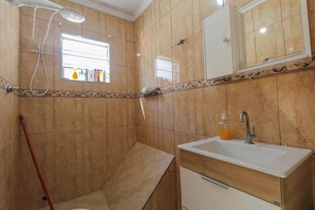 Casa à venda com 150m², 3 quartos e 2 vagasBanheiro 1