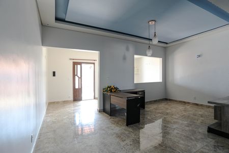 Sala de casa para alugar com 3 quartos, 229m² em Jardim Cambuci, Mogi das Cruzes