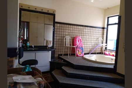 Apartamento à venda com 300m², 3 quartos e 3 vagas