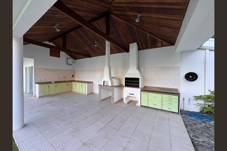 Casa de condomínio para alugar com 1030m², 5 quartos e 8 vagas Casa de condomínio para alugar com 1030m², 5 quartos e 8 vagasÁrea externa