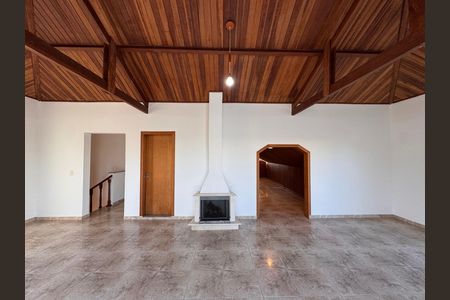 Casa de condomínio para alugar com 1030m², 5 quartos e 8 vagas Casa de condomínio para alugar com 1030m², 5 quartos e 8 vagasSalão
