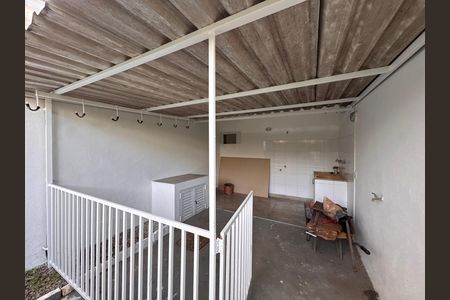 Casa de condomínio para alugar com 1030m², 5 quartos e 8 vagas Casa de condomínio para alugar com 1030m², 5 quartos e 8 vagasEdícula - Lavanderia