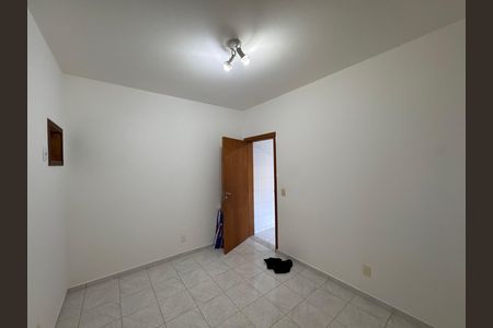 Casa de condomínio para alugar com 1030m², 5 quartos e 8 vagas Casa de condomínio para alugar com 1030m², 5 quartos e 8 vagasEdícula
