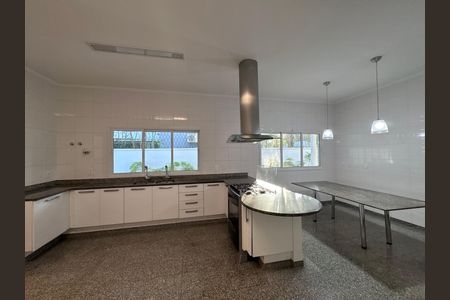 Cozinha de casa de condomínio para alugar com 5 quartos, 1030m² em Barra da Tijuca, Rio de Janeiro