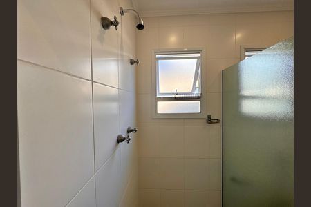 Casa de condomínio para alugar com 1030m², 5 quartos e 8 vagas Casa de condomínio para alugar com 1030m², 5 quartos e 8 vagasSuíte 4 - Banheiro