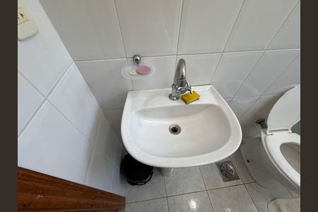 Casa de condomínio para alugar com 1030m², 5 quartos e 8 vagas Casa de condomínio para alugar com 1030m², 5 quartos e 8 vagasEdícula