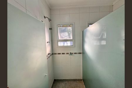 Casa de condomínio para alugar com 1030m², 5 quartos e 8 vagas Casa de condomínio para alugar com 1030m², 5 quartos e 8 vagasSuíte 3 - Banheiro