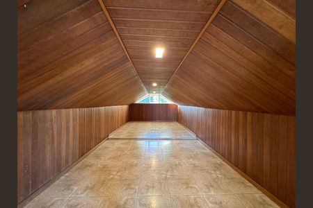 Casa de condomínio para alugar com 1030m², 5 quartos e 8 vagas Casa de condomínio para alugar com 1030m², 5 quartos e 8 vagasSala de Jogos