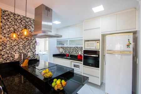 Apartamento à venda com 160m², 2 quartos e 1 vaga Apartamento à venda com 160m², 2 quartos e 1 vagaCozinha