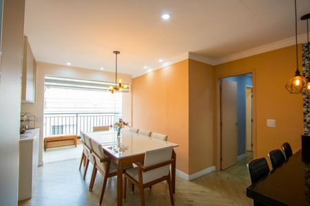 Apartamento à venda com 160m², 2 quartos e 1 vaga Apartamento à venda com 160m², 2 quartos e 1 vagaSala
