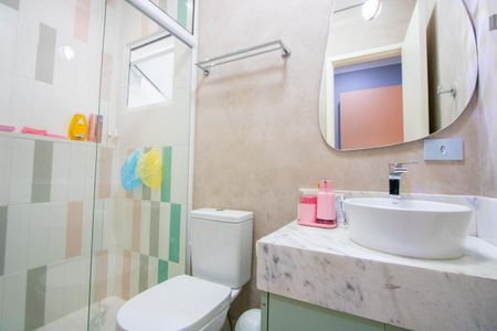 Apartamento à venda com 160m², 2 quartos e 1 vaga Apartamento à venda com 160m², 2 quartos e 1 vagaBanheiro social