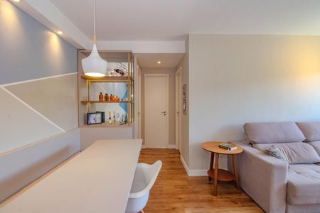 Sala de apartamento para alugar com 2 quartos, 54m² em Jardim Carvalho, Porto Alegre
