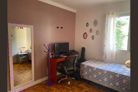 Apartamento à venda com 131m², 3 quartos e 1 vaga