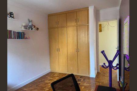 Apartamento à venda com 131m², 3 quartos e 1 vaga