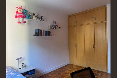 Apartamento à venda com 131m², 3 quartos e 1 vaga