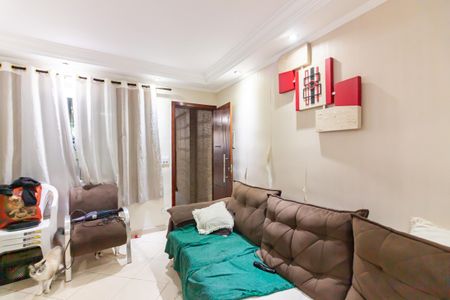 Sala  de casa à venda com 2 quartos, 140m² em Rio Pequeno, Osasco