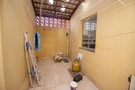 Casa para alugar com 110m², 2 quartos e 2 vagas Casa para alugar com 110m², 2 quartos e 2 vagasCozinha e Área de Serviço