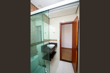 Casa para alugar com 110m², 2 quartos e 2 vagas Casa para alugar com 110m², 2 quartos e 2 vagasBanheiro da Suíte