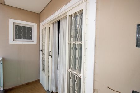 Casa para alugar com 110m², 2 quartos e 2 vagas Casa para alugar com 110m², 2 quartos e 2 vagasVaranda da Suíte