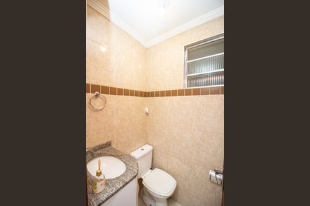 Casa para alugar com 110m², 2 quartos e 2 vagas Casa para alugar com 110m², 2 quartos e 2 vagasLavabo