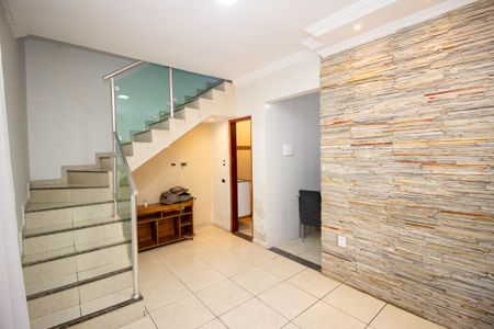 Sala de casa para alugar com 2 quartos, 110m² em Tropical, Contagem