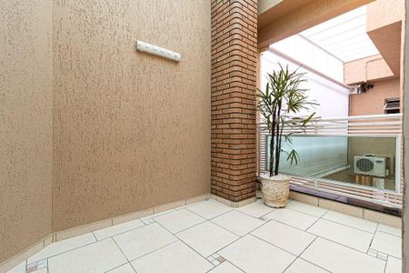Casa à venda com 180m², 2 quartos e 2 vagas