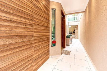 Casa à venda com 180m², 2 quartos e 2 vagas