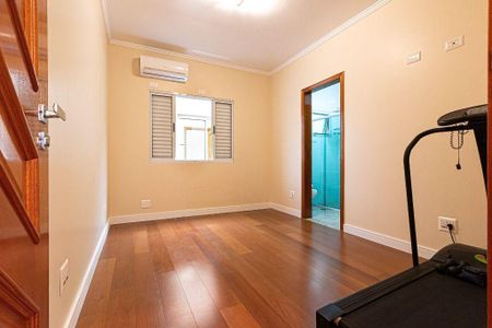 Casa à venda com 2 quartos, 180m² em Indianópolis, São Paulo