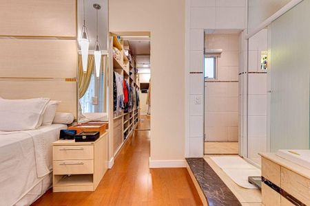 Casa à venda com 180m², 2 quartos e 2 vagas