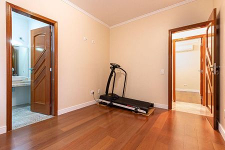 Casa à venda com 180m², 2 quartos e 2 vagas