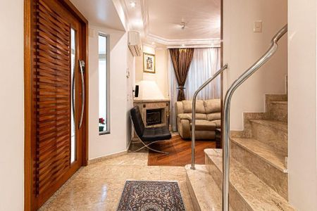 Casa à venda com 180m², 2 quartos e 2 vagas