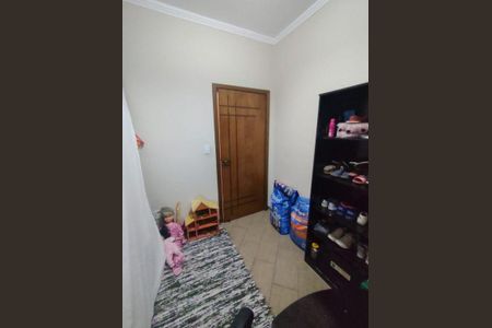 Casa à venda com 3 quartos, 168m² em Vila Monumento, São Paulo