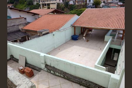 Casa à venda com 168m², 3 quartos e 2 vagas