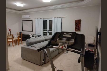 Casa à venda com 3 quartos, 168m² em Vila Monumento, São Paulo