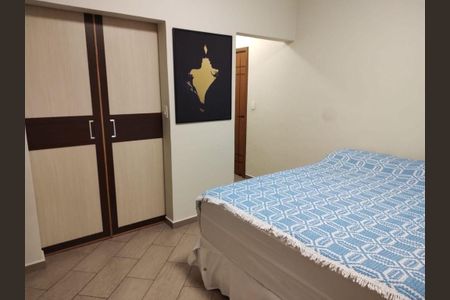 Casa à venda com 168m², 3 quartos e 2 vagas