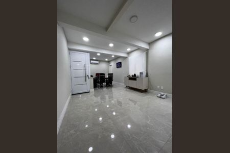 Casa à venda com 3 quartos, 150m² em Vila Cordeiro, São Paulo
